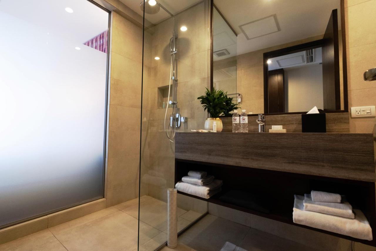 Wynwood Hotel Pasig City Екстериор снимка