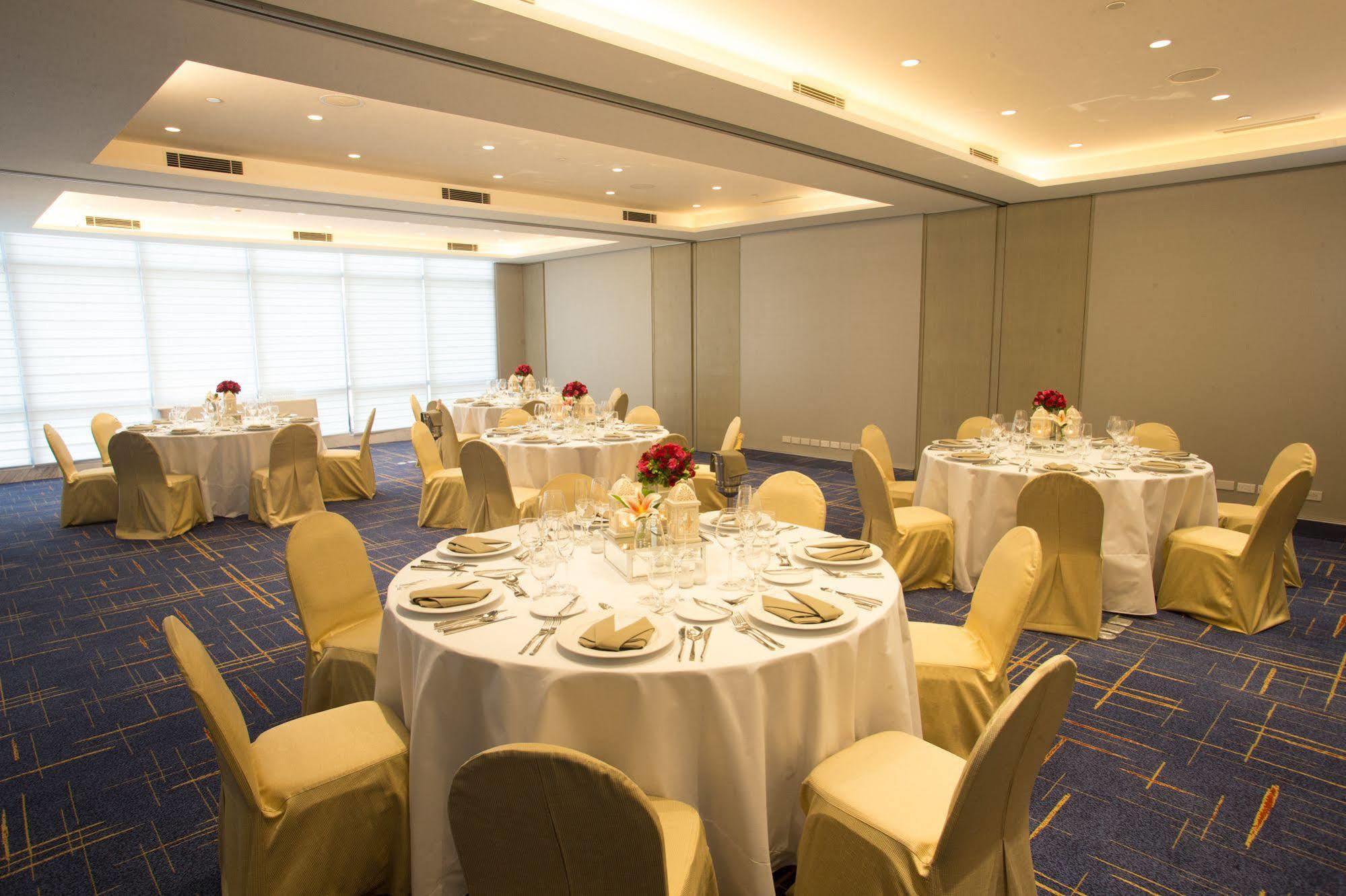 Wynwood Hotel Pasig City Екстериор снимка
