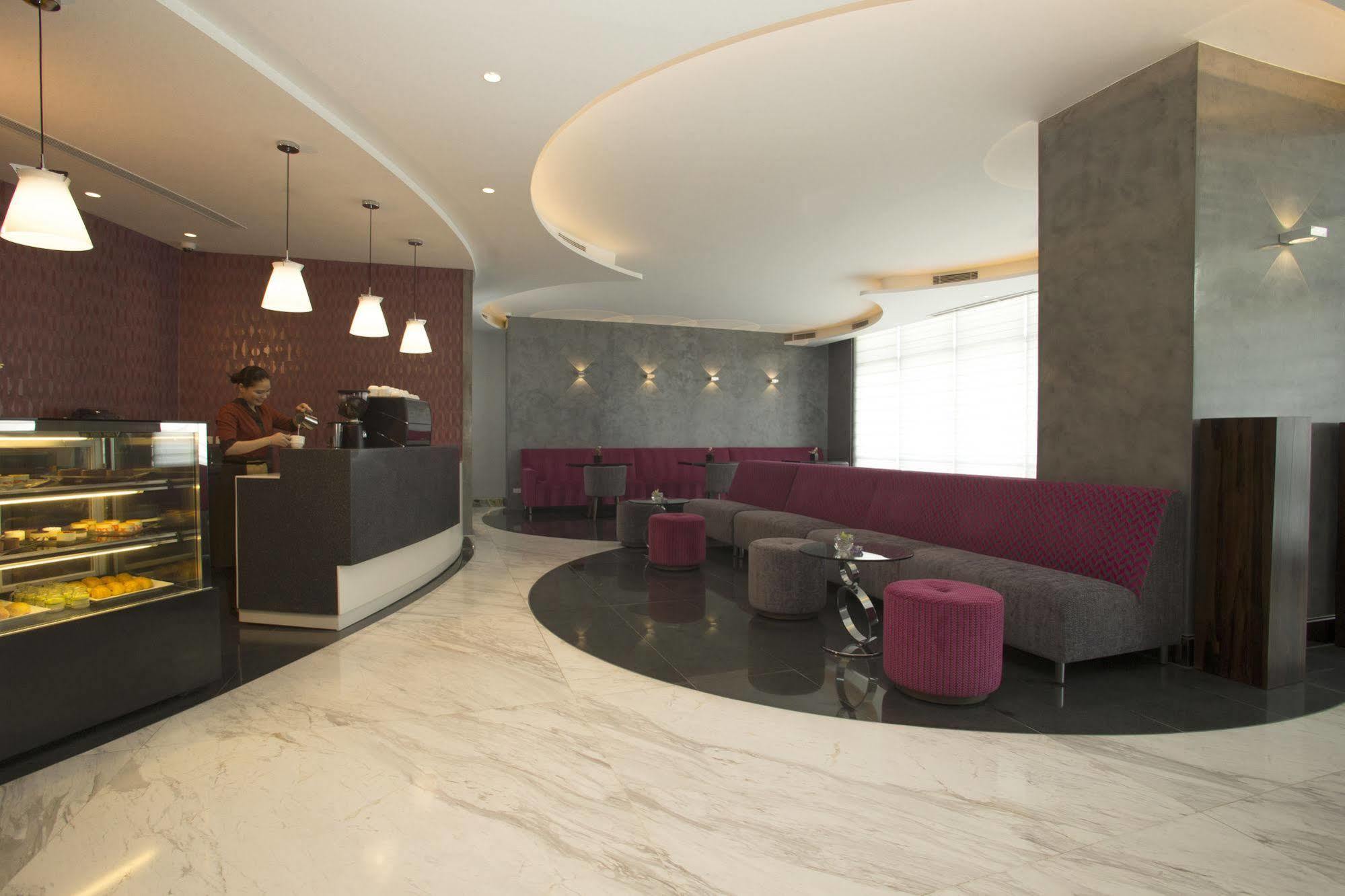 Wynwood Hotel Pasig City Екстериор снимка